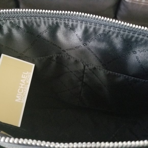 Michael Kors purse NWT - Picture 8 of 12